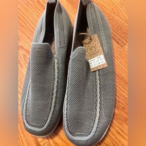 Men's Gray Slip-On Loafers